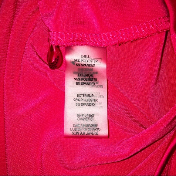 Calvin Klein Womens Top Cherry Red Silver Ring Boatneck Long Sleeves Sz Medium - Picture 3 of 7